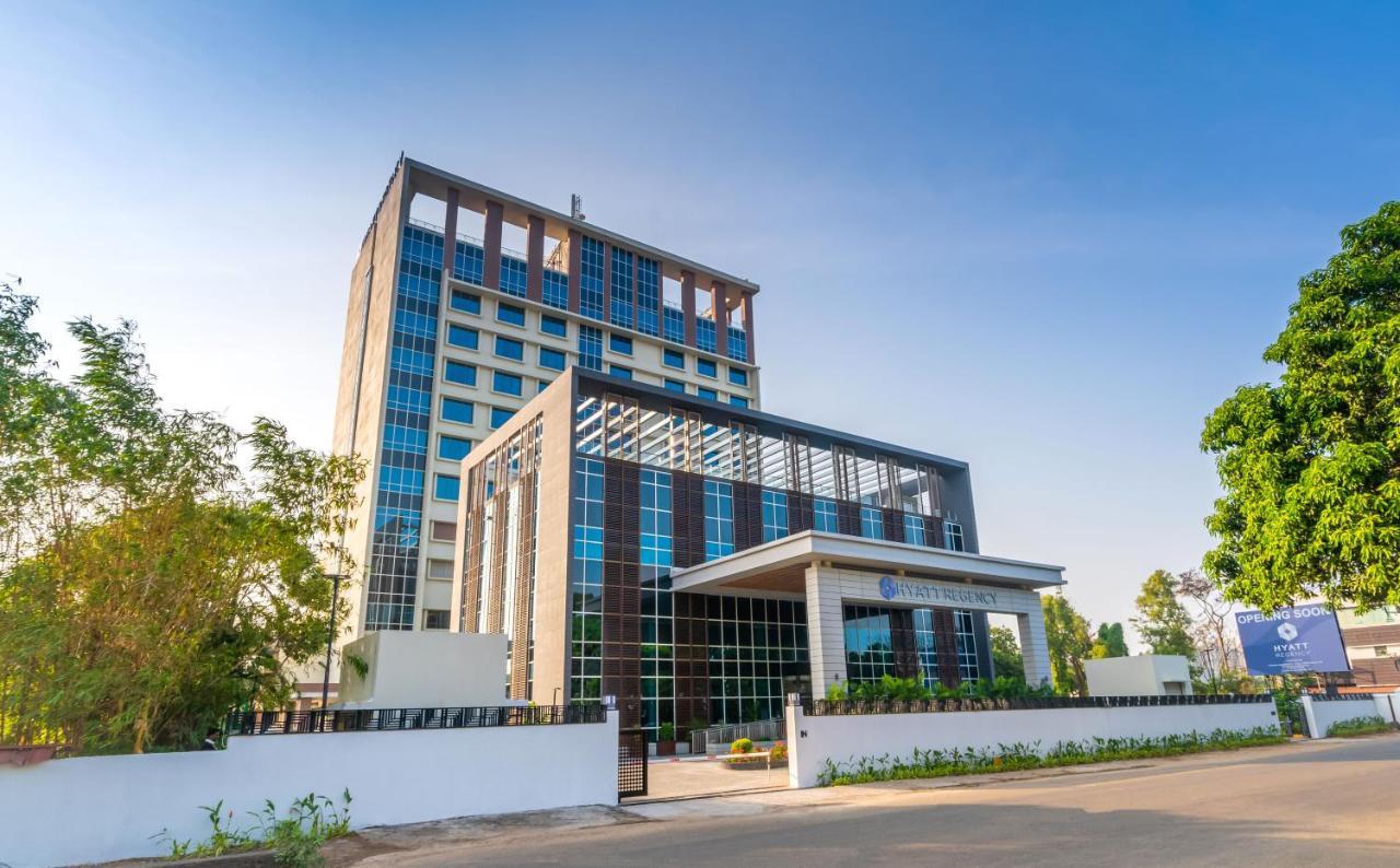 Hyatt Regency Thrissur Hotel Exterior photo